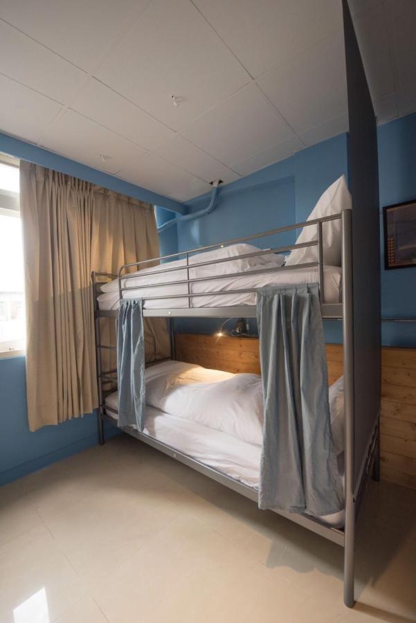 Deer Traveler Hostel Yuchi Bagian luar foto