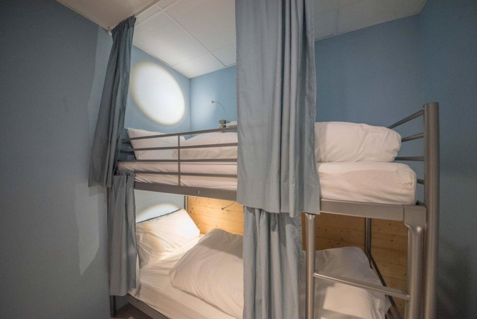 Deer Traveler Hostel Yuchi Bagian luar foto