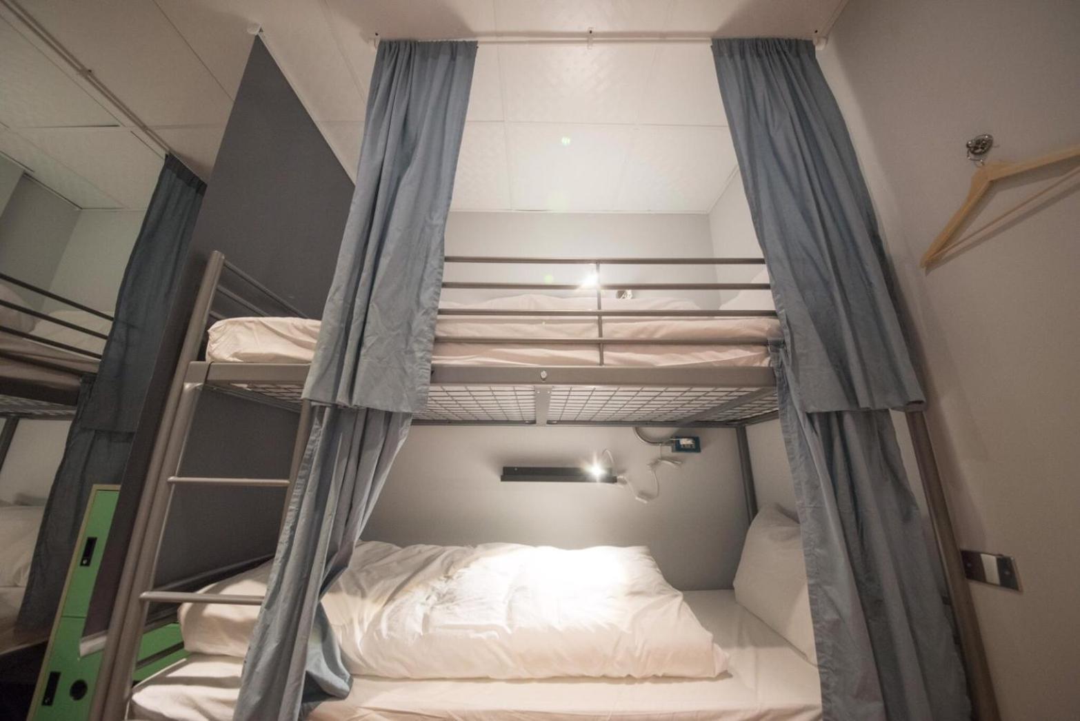 Deer Traveler Hostel Yuchi Bagian luar foto