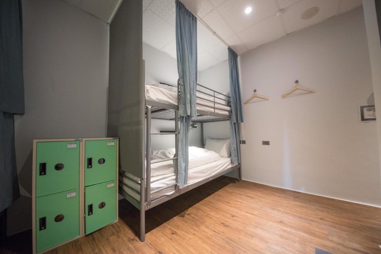 Deer Traveler Hostel Yuchi Bagian luar foto