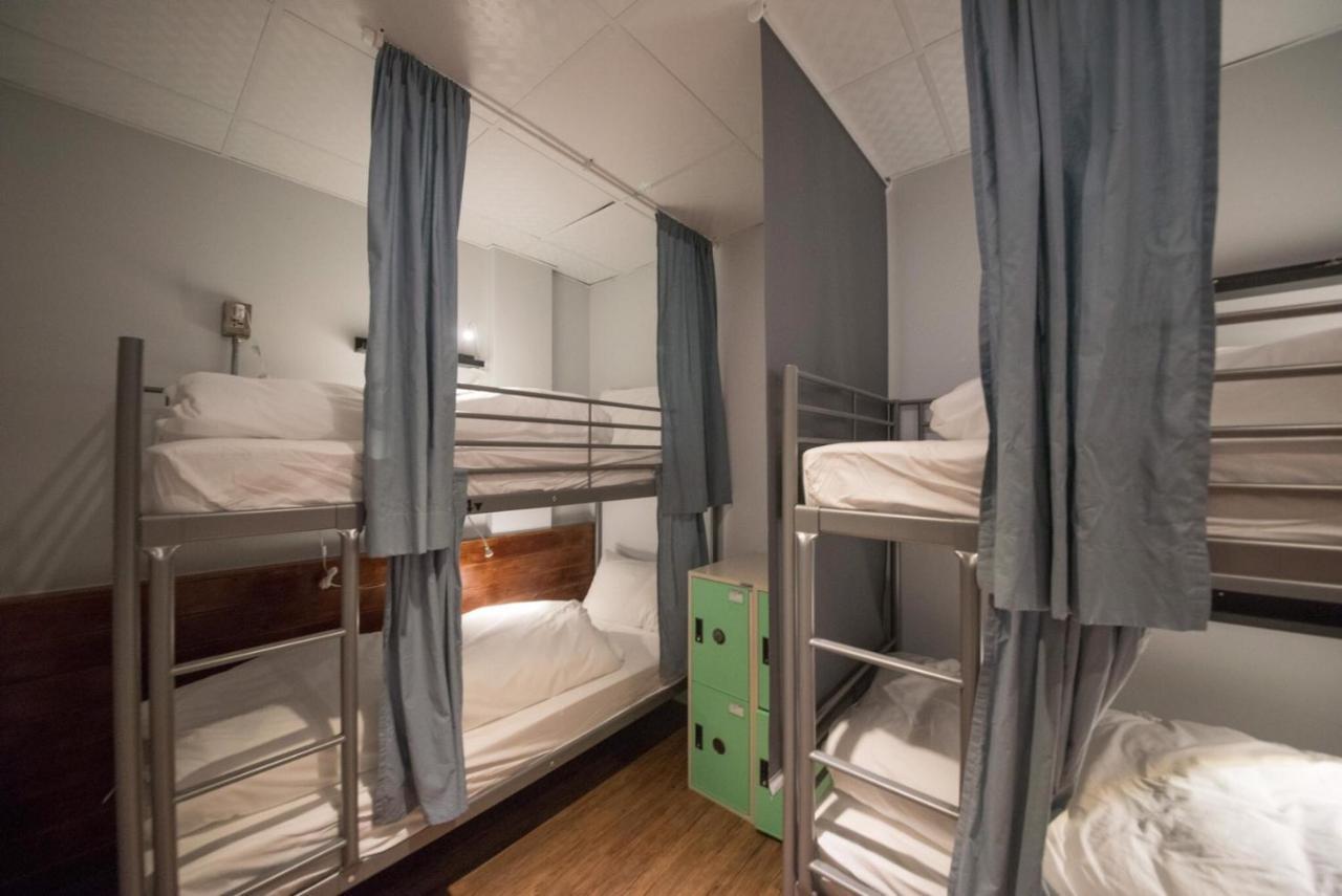 Deer Traveler Hostel Yuchi Bagian luar foto